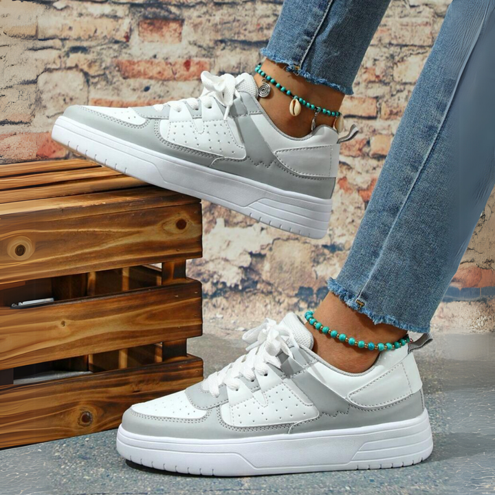 Damen Sommer-Sneaker mit Schnürsenkeln und dicker Sohle