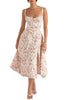 Blumiges, tailliertes Kleid