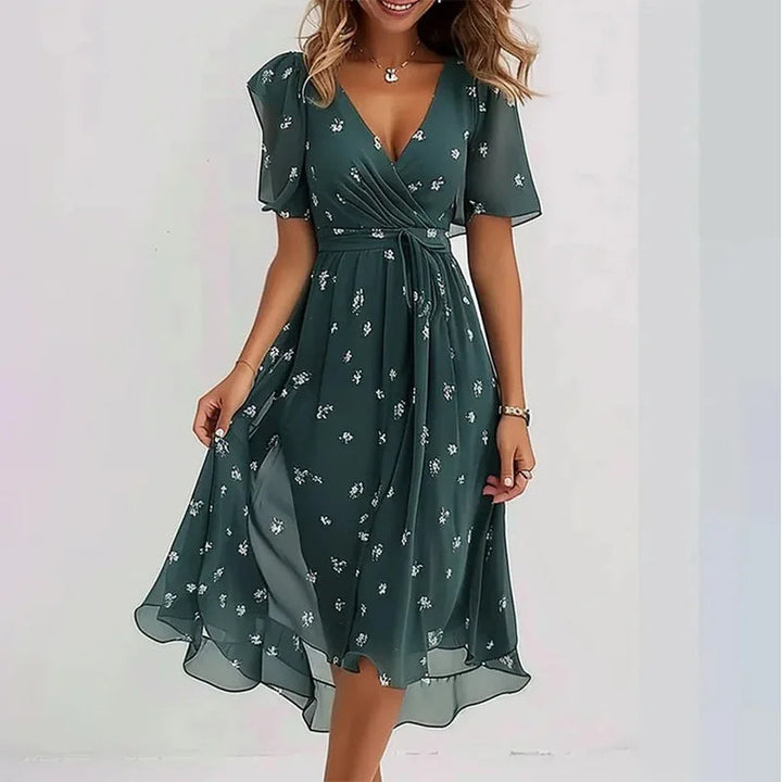 Fließendes Sommerkleid mit Blumenmuster (knielang)
