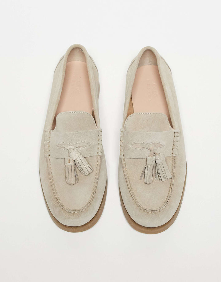 Luxuriöse Wildleder-Loafer mit Quastendetail