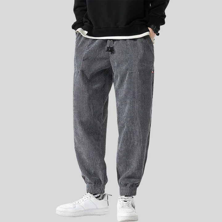 Jogginghose mit weitem Cord für Herren
