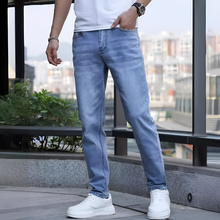 Einfarbige Freizeitjeans für Herren