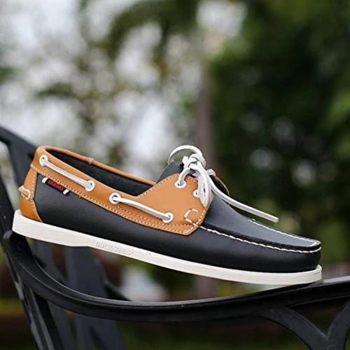 Elegante Bootsschuhe