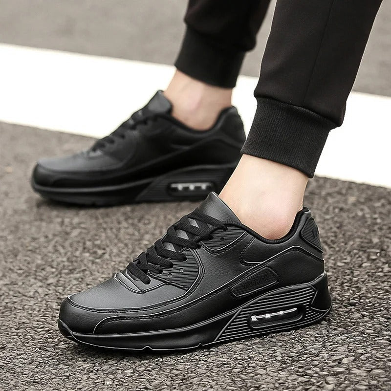 Weiße Leder-Herrensneaker mit Hoher Sohle und Modernem Look