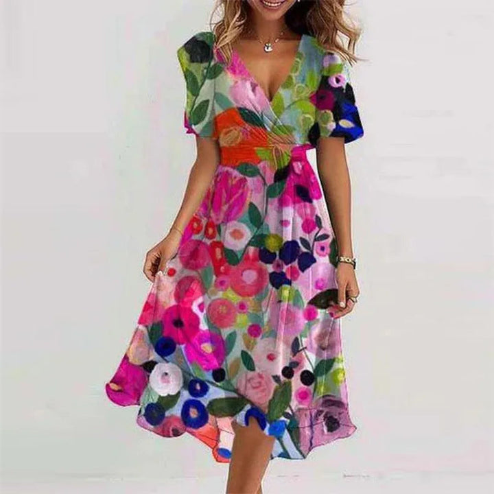 Fließendes Sommerkleid mit Blumenmuster (knielang)