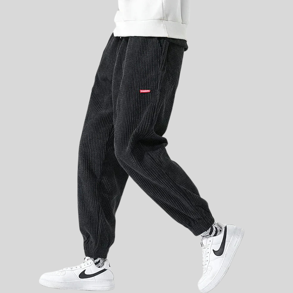 Jogginghose mit weitem Cord für Herren
