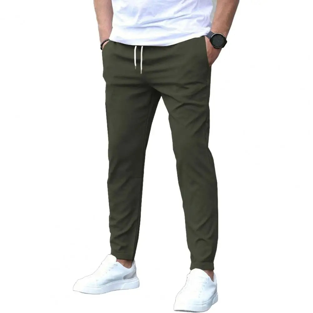 Sportliche Herren-Jogginghose mit Taschen und elastischem Bund