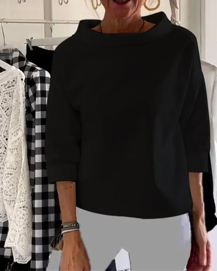 Lässiges Oberteil mit breitem Revers und halbem Rollkragen für einen stilvollen Look