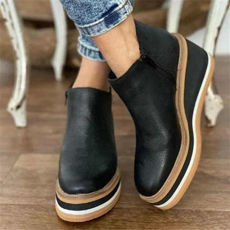 Damen-Keilabsatzstiefeletten mit Vintage-Charme