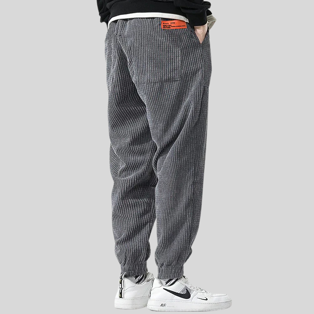 Jogginghose mit weitem Cord für Herren