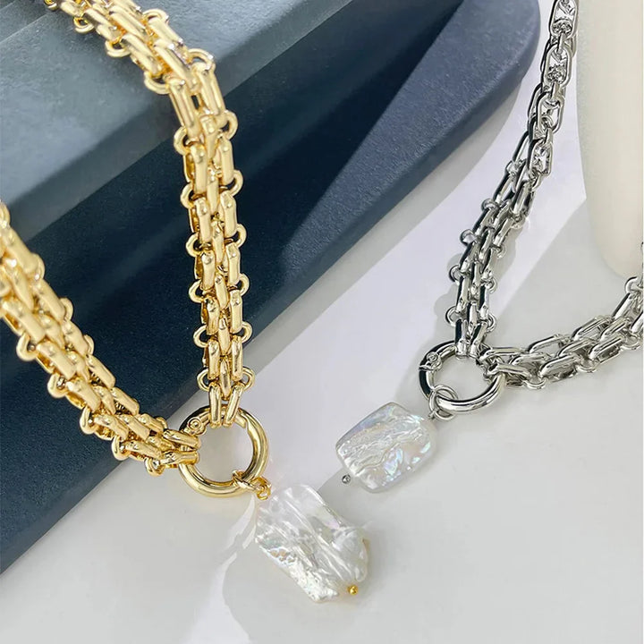 Barocke Süßwasserperlenkette mit Gold- und Silberkette