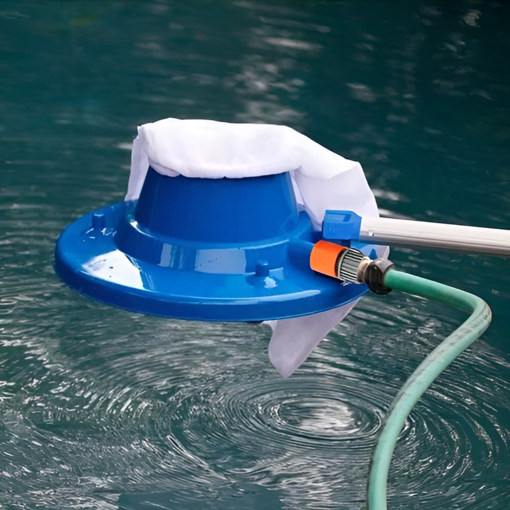 Manueller Pool-Staubsauger mit Strahlreinigung