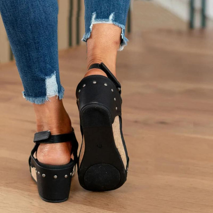 Orthopädische Ledersandalen für Damen mit zusätzlicher Unterstützung