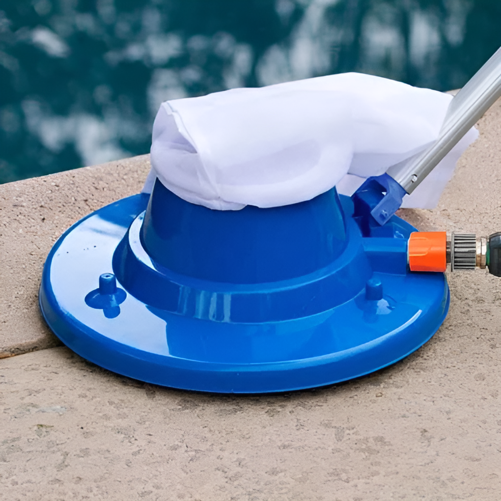 Manueller Pool-Staubsauger mit Strahlreinigung