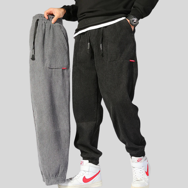 Jogginghose mit weitem Cord für Herren