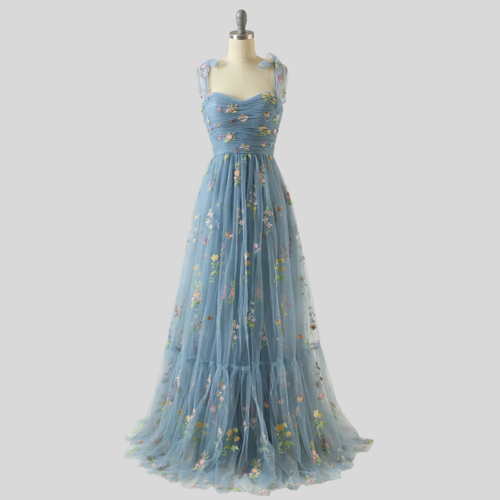 Elegantes schulterfreies Paillettenkleid