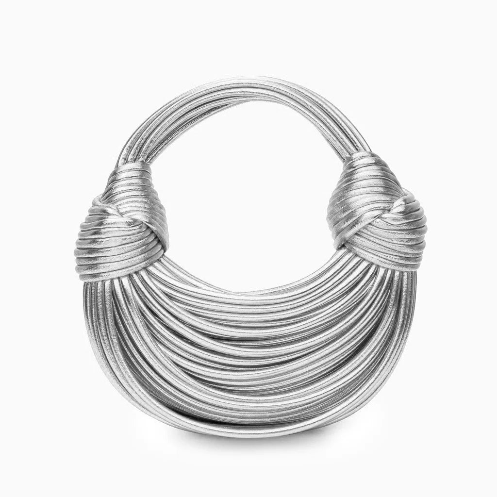 Gewebte Damenhandtasche mit Knotendetail