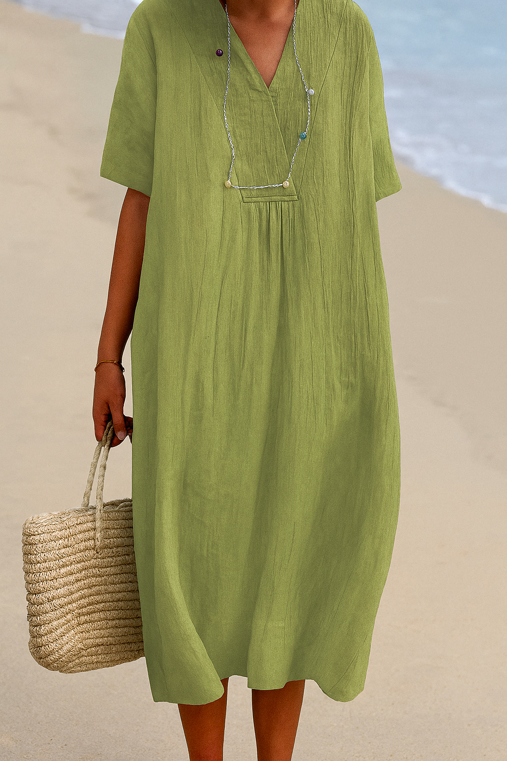 Lässiges Strandkleid mit V-Ausschnitt und kurzen Ärmeln