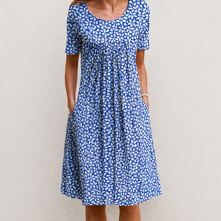 Müheloses Vintage-Sommerkleid mit Blumenmuster und Rüschen