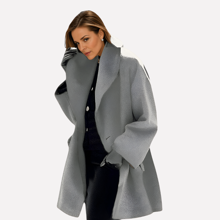 Damenjacke mit weitem Kragen