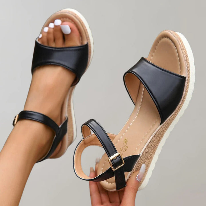 Leichte Keilabsatzsandalen für Damen