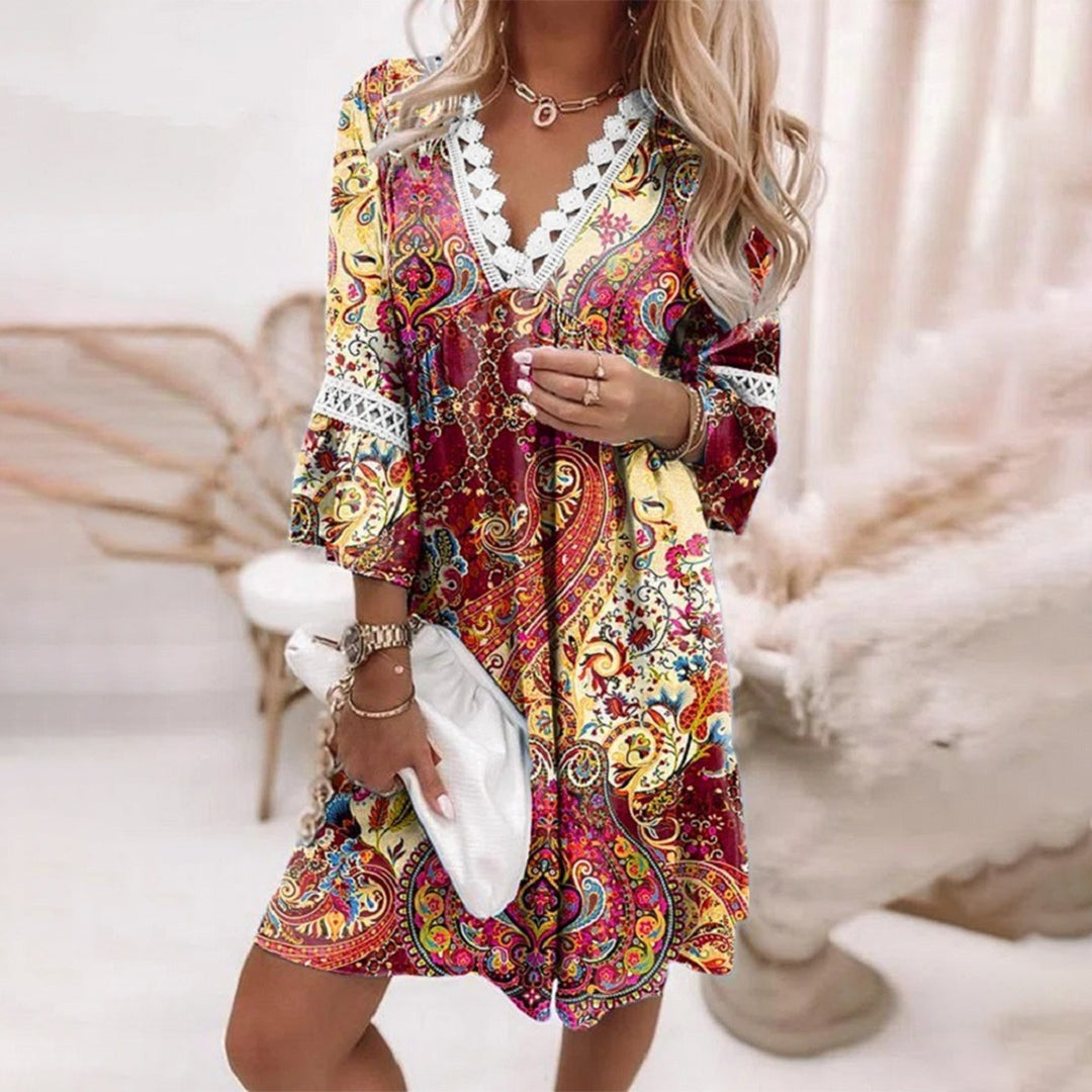 Boho-Sommerkleid mit Häkeldetails