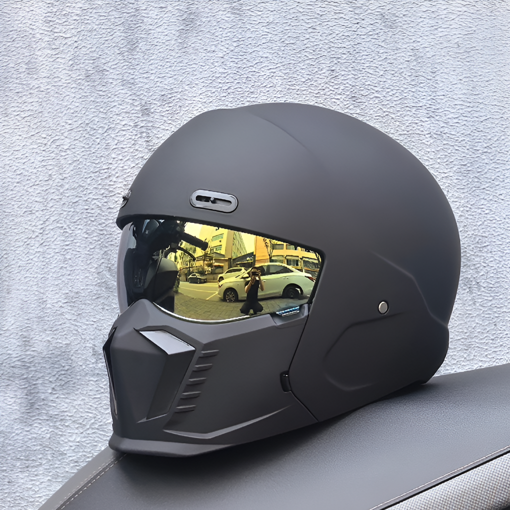 Motorradhelm