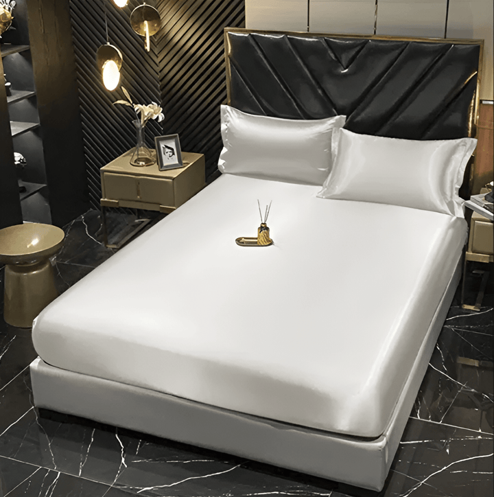 https://www.sarando-shop.com/cdn/shop/files/HomoraPurpleSilkBettdecke12_9717eb43-6c11-41f2-b88d-875970e237a4.png?v=1775741245
