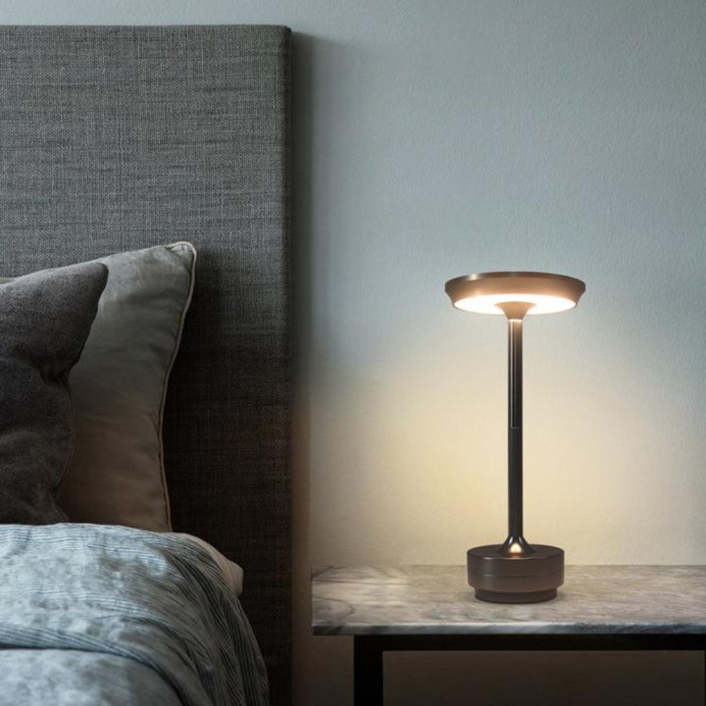 Tragbare kabellose Tischlampe