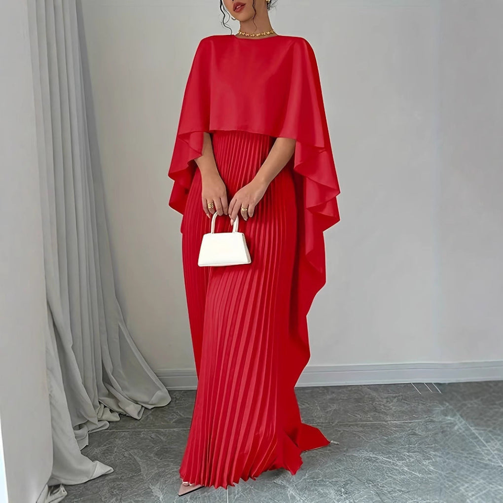 Fließendes Maxikleid mit plissierten Fledermausärmeln