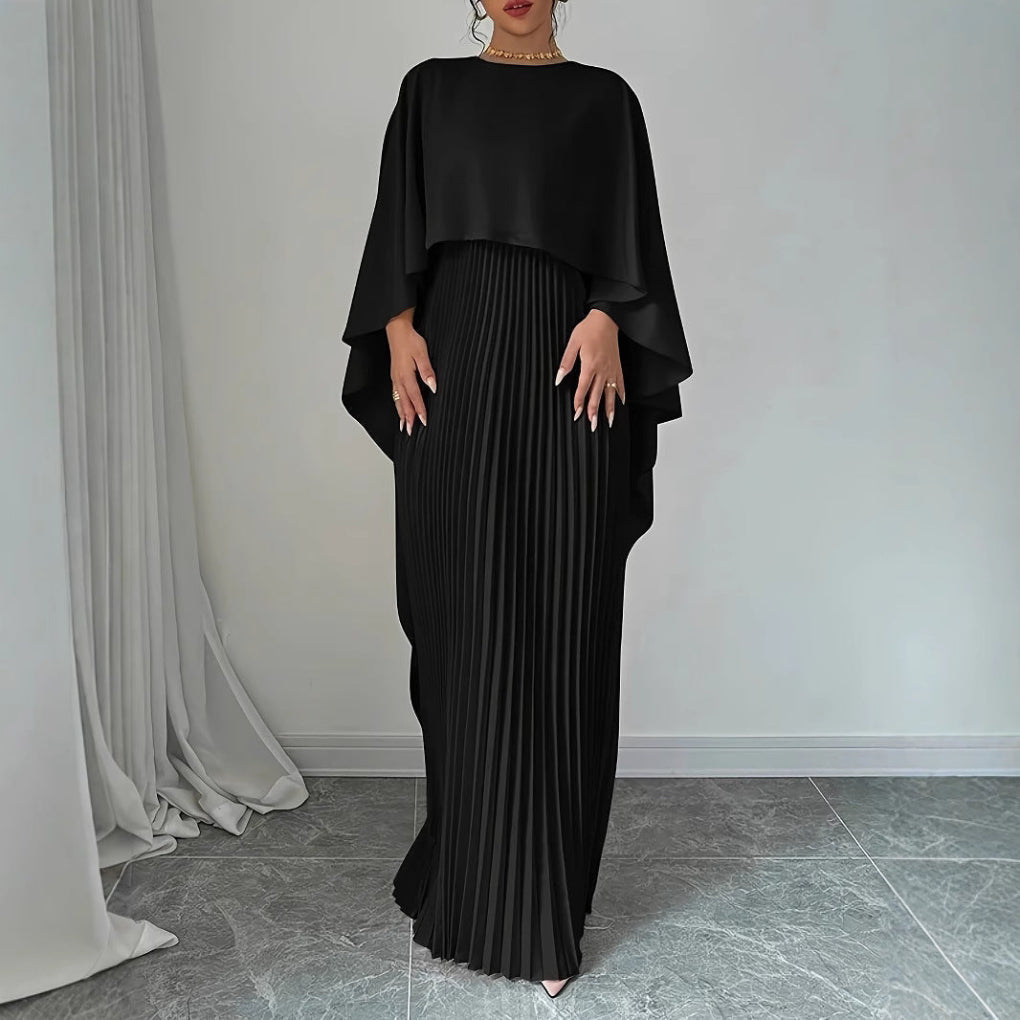 Fließendes Maxikleid mit plissierten Fledermausärmeln