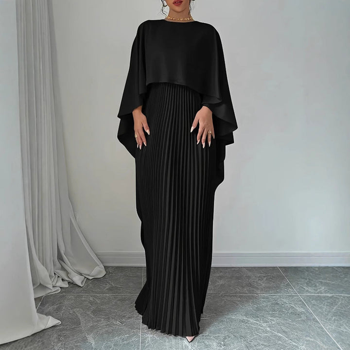 Fließendes Maxikleid mit plissierten Fledermausärmeln