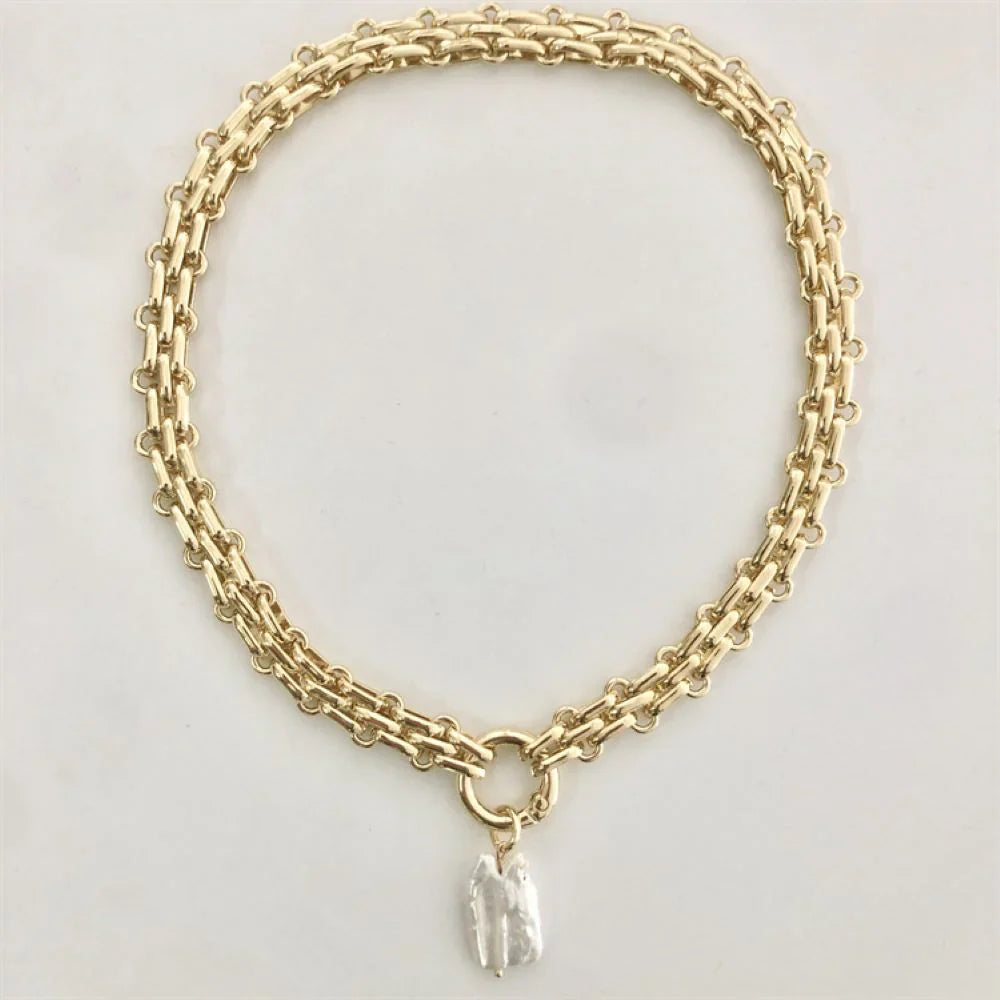 Barocke Süßwasserperlenkette mit Gold- und Silberkette