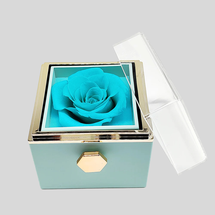 Ewige Rose mit individuell gravierter Halskette