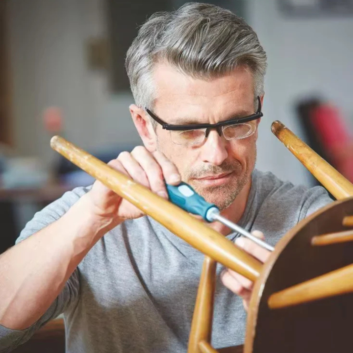 Verstellbare Brille – selbstanpassende Gläser