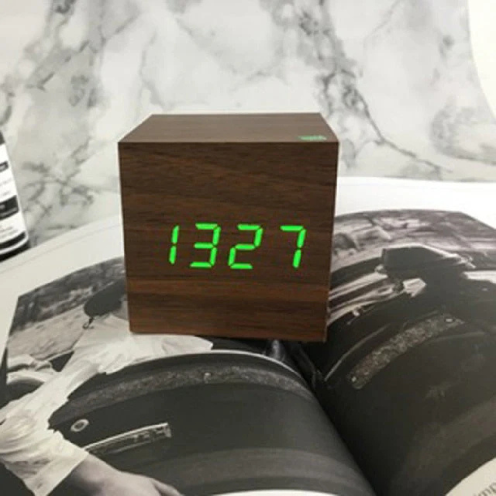 Digitaler LED-Wecker