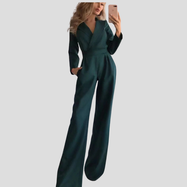 Damen-Jumpsuit mit breiten Trägern – Schlanke Silhouette