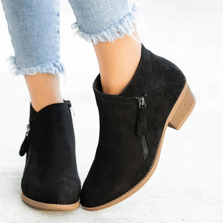 Entworfen für Ausgewogenheit Lederstiefel für Damen