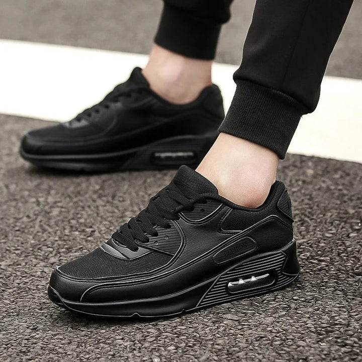 Weiße Leder-Herrensneaker mit Hoher Sohle und Modernem Look