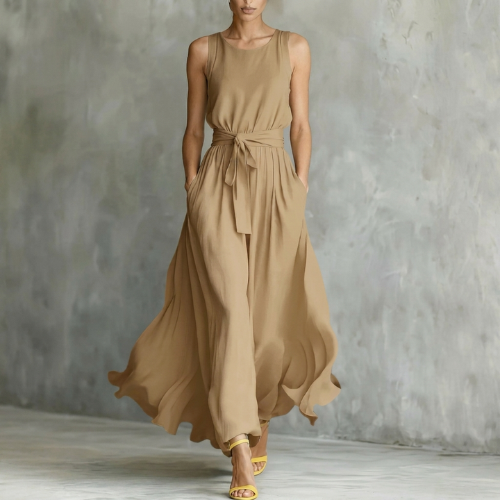Tailliertes Kleid mit Schnürung