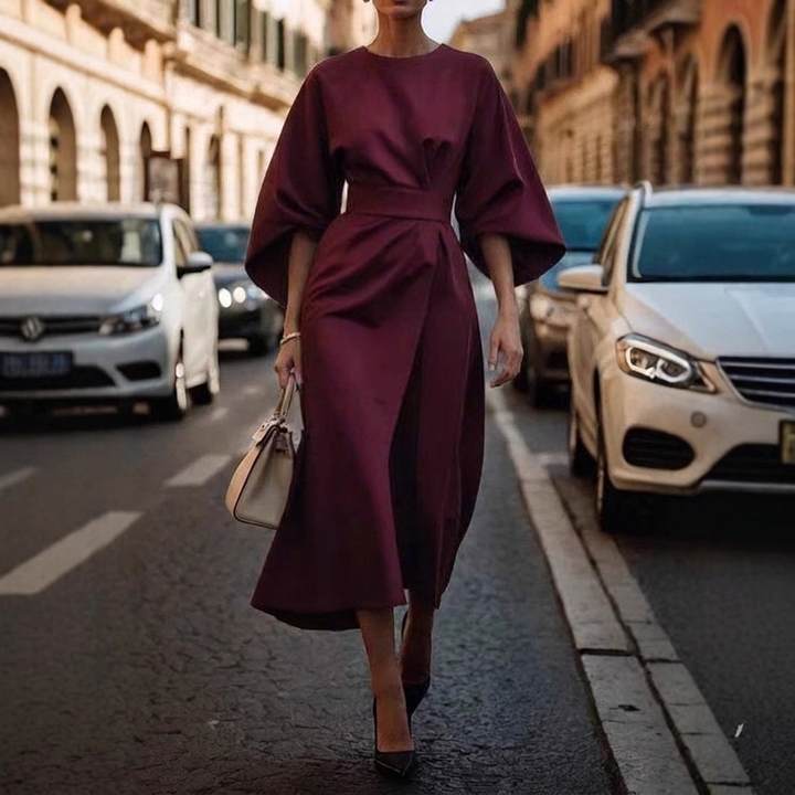 Elegantes Kleid mit Batwing-Ärmeln für Damen