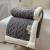 Diamantgestrickte Sherpa-Decke