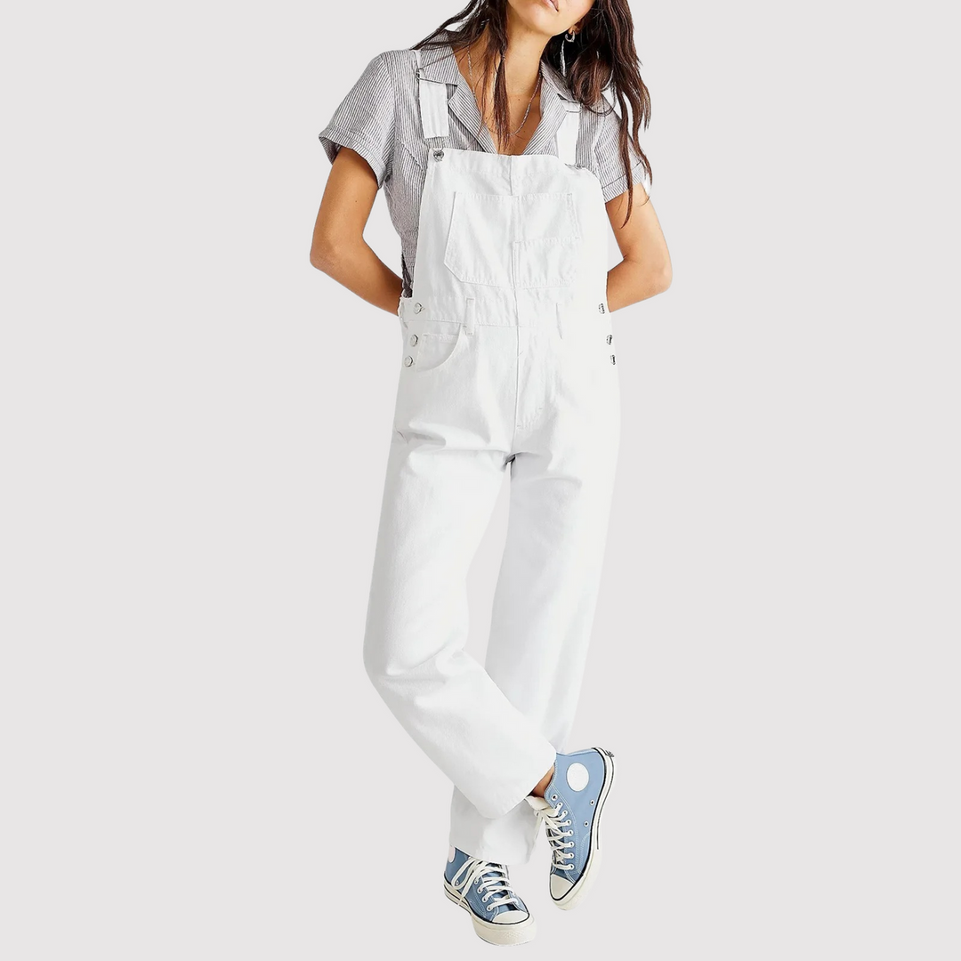 Denim Latzhose für Damen mit lässigem Cool-Vibe