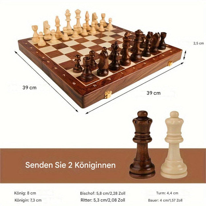 Holzschachspiel